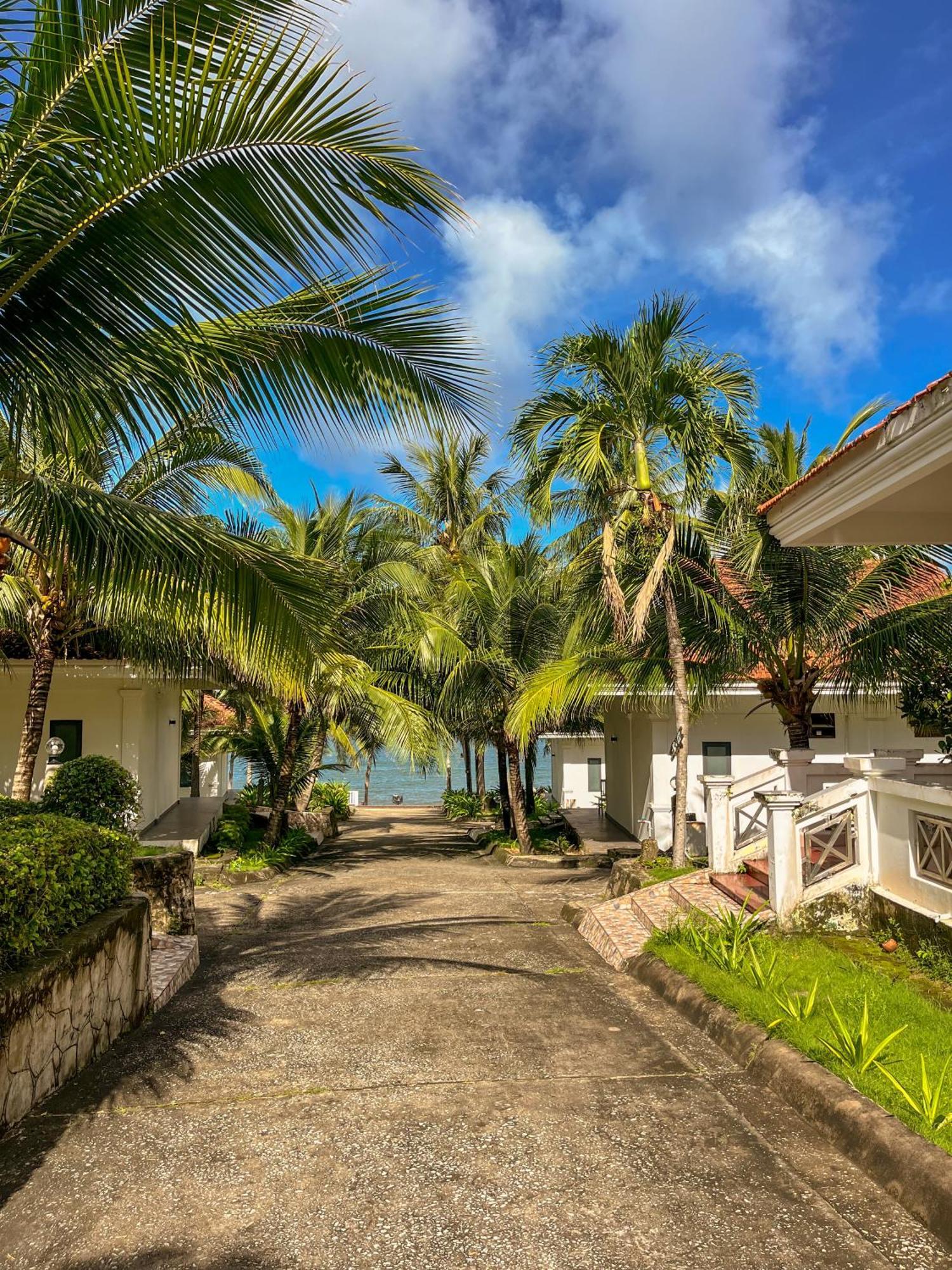Hawaii Resort Phú Quốc Exterior photo